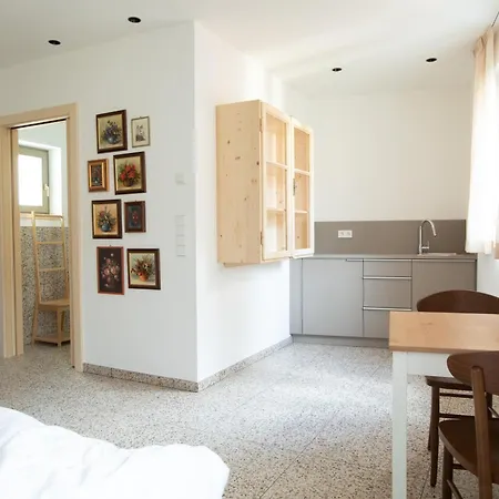 Apartment Domus Faber Merano